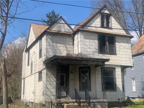 636 E Perry Street, Salem, OH 44460