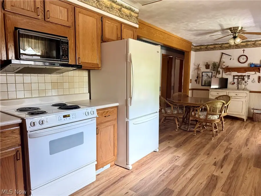 6099 Glenridge Road, Youngstown, OH 44512 - #3