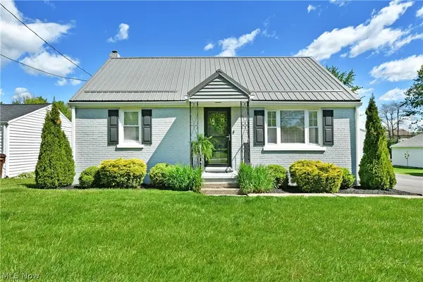 306 Glendola Nw Avenue, Warren, OH 44483