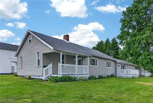 533 W Bank Street, Uhrichsville, OH 44683