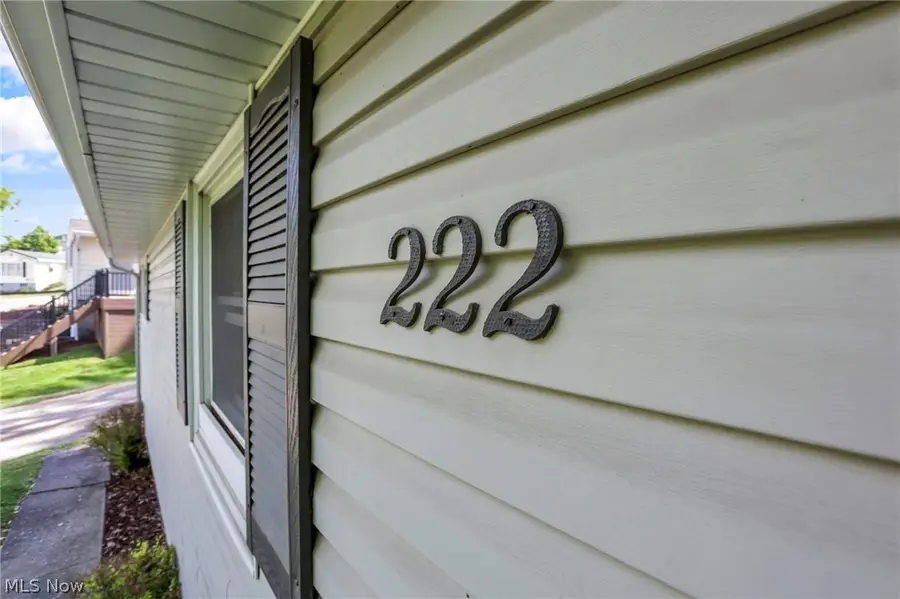 222 Woods Avenue, New Lexington, OH 43764 - #2