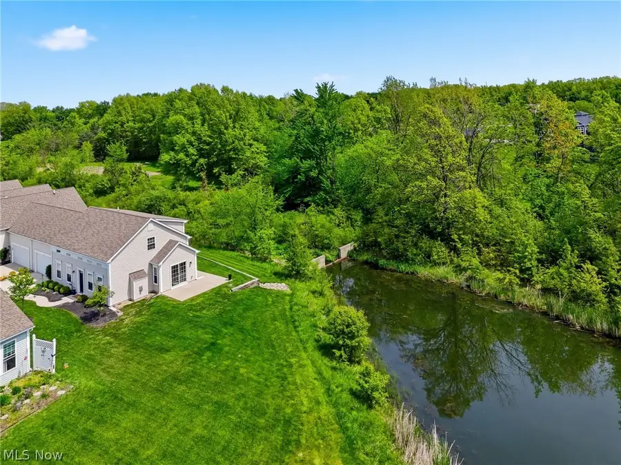 8704 Wakefield Run, North Ridgeville, OH 44039 - #2