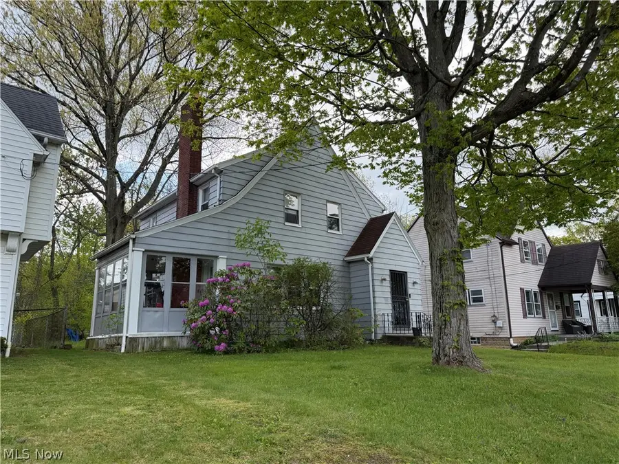 1187 Mercer Avenue, Akron, OH 44307 - #3