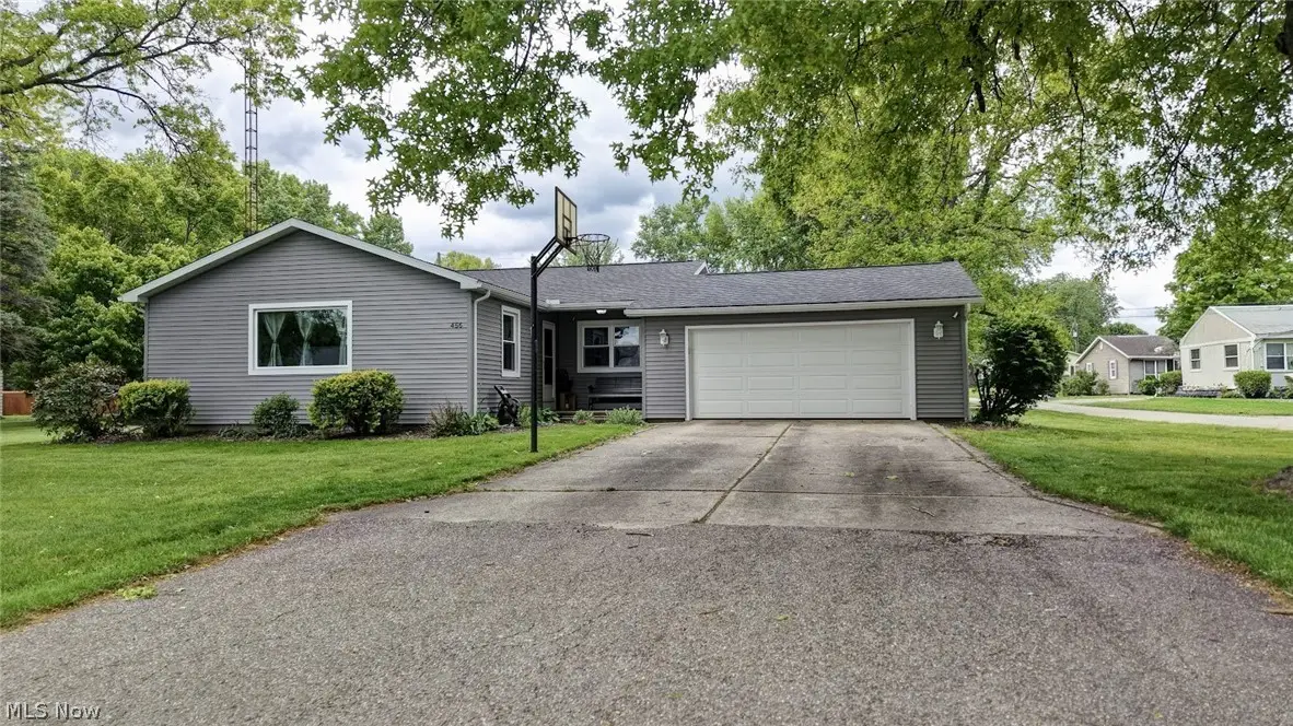456 Wilson Ne Street, Bolivar, OH 44612 - #1