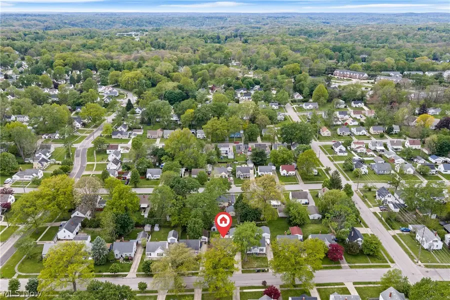 2536 23rd Street, Cuyahoga Falls, OH 44223 - #3