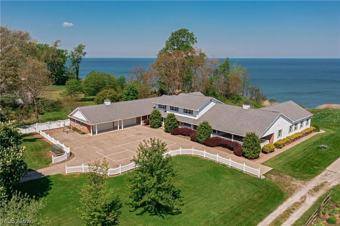 1300 Lake Road, Conneaut, OH 44030 - #1