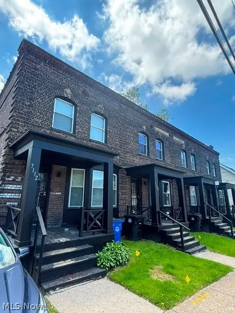 7112 Ottawa Road, Cleveland, OH 44105 - #1