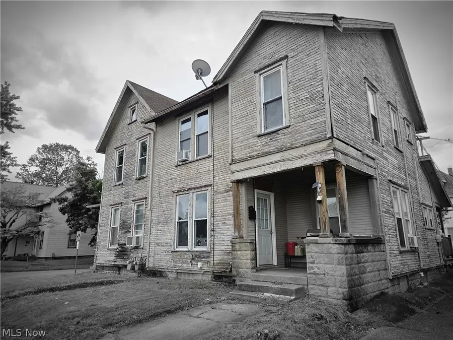 369/371 5th, Coshocton, OH 43812 - #2