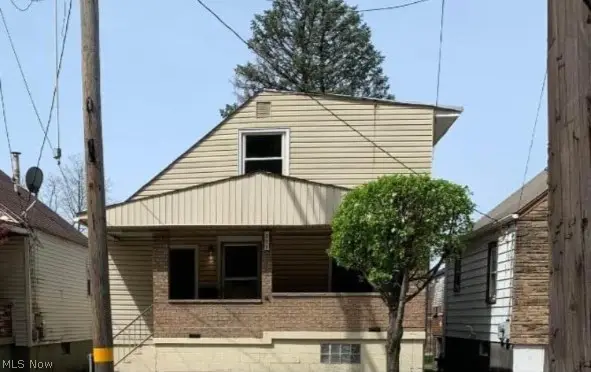 227 Main Street, Follansbee, WV 26037