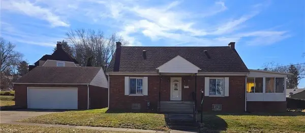 1521 Nicholear Avenue, Coshocton, OH 43812