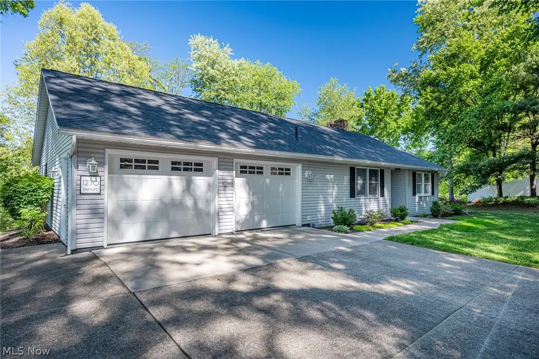 1270 Dehart Avenue, Coshocton, OH 43812 - #1