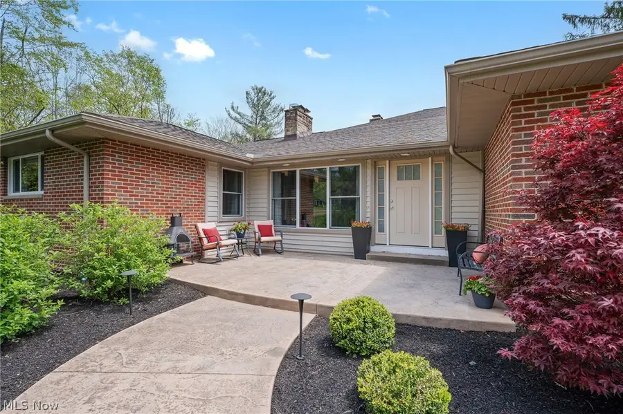 34740 Sherwood Drive, Solon, OH 44139 - #2