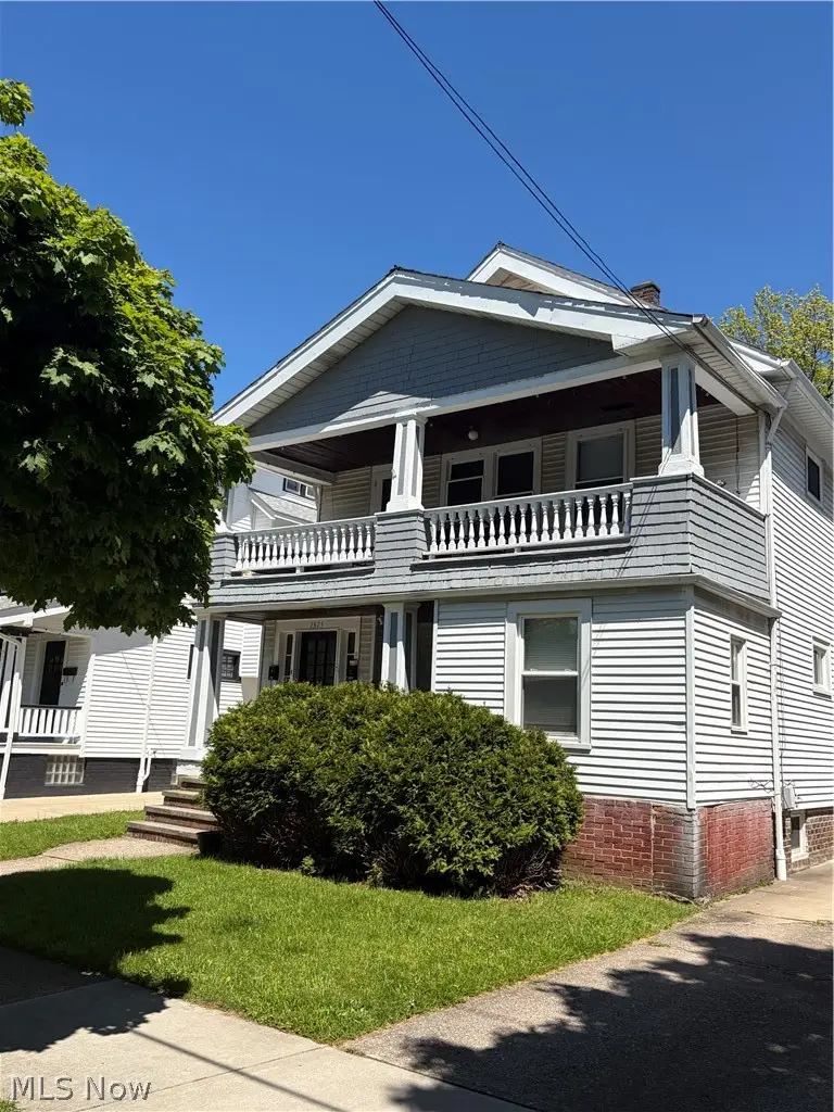 1575 Orchard Grove Avenue, Lakewood, OH 44107 - #2
