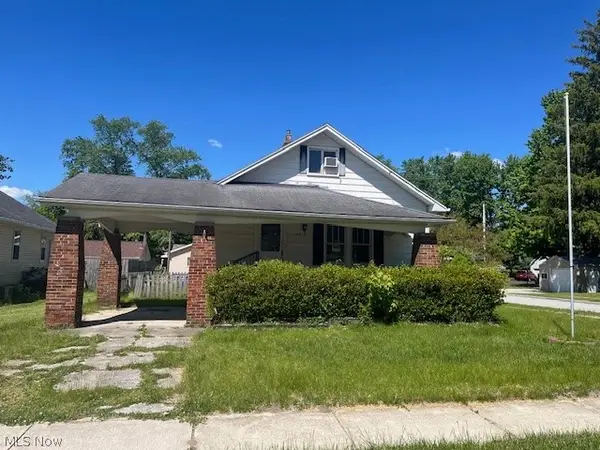1148 Columbus Drive, Holland, OH 43528