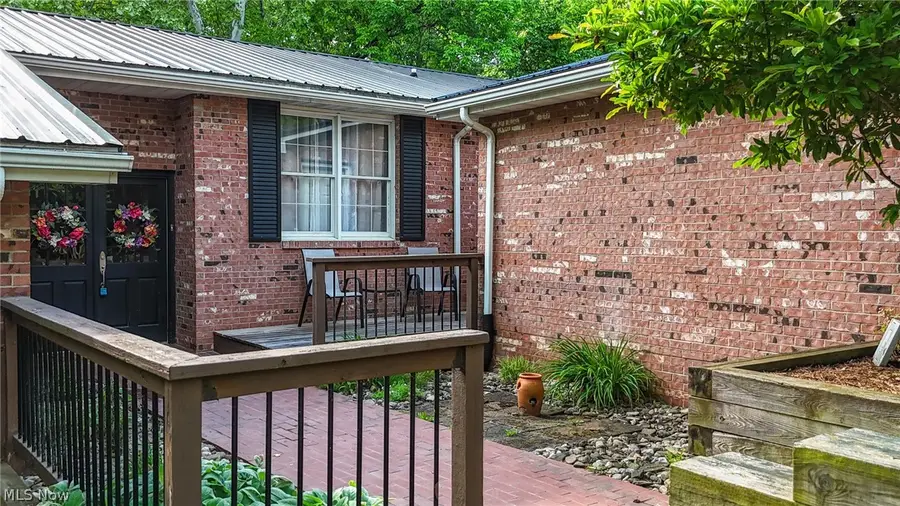 140 Sylvan Way, Marietta, OH 45750 - #2