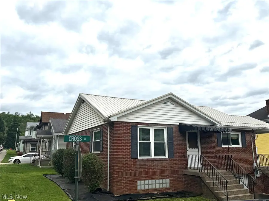 12 Cross Street, Bridgeport, OH 43912 - #2