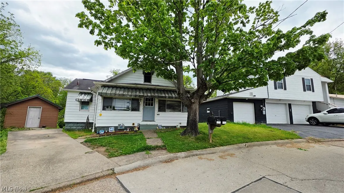 901 & 903 Lenore Street, Parkersburg, WV 26101 - #1
