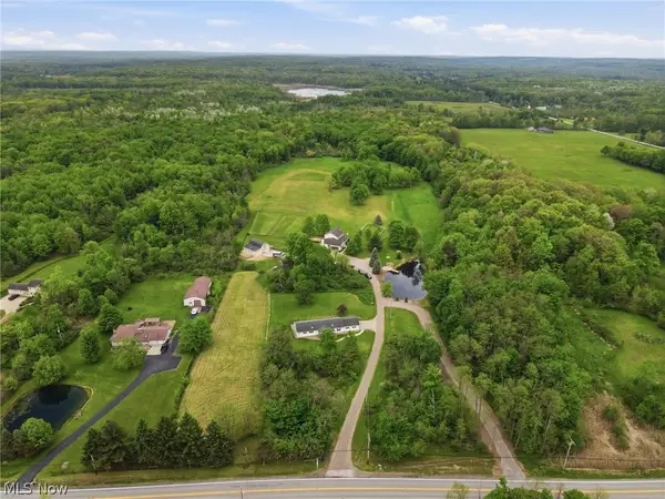16159 & 16167 Gar Highway, Montville, OH 44064