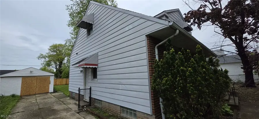 16415 Huntmere Avenue, Cleveland, OH 44110 - #2