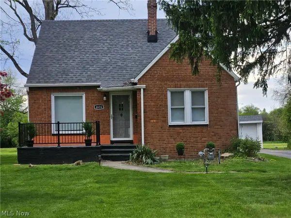 4624 Derbyshire Drive, North Randall, OH 44128