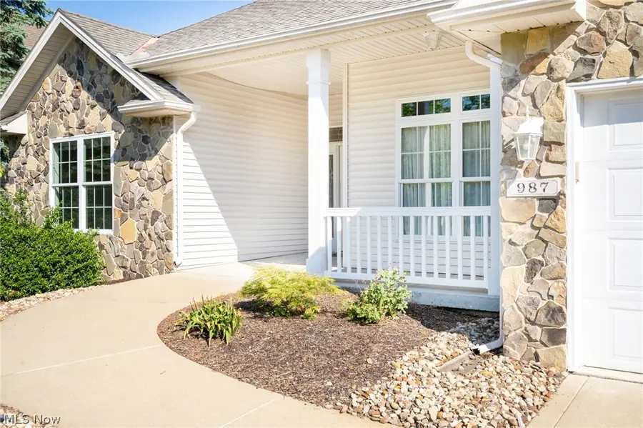 987 W Martin Avenue, Amherst, OH 44001 - #2