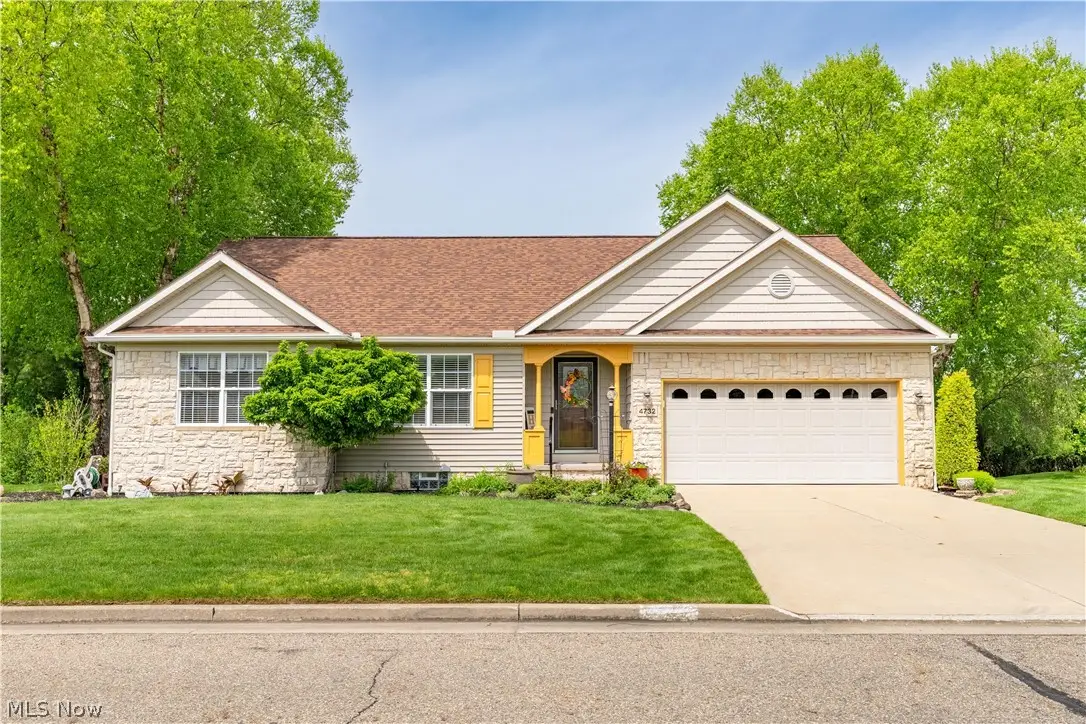 4732 Helmsworth Ne Drive, Canton, OH 44714 - #1