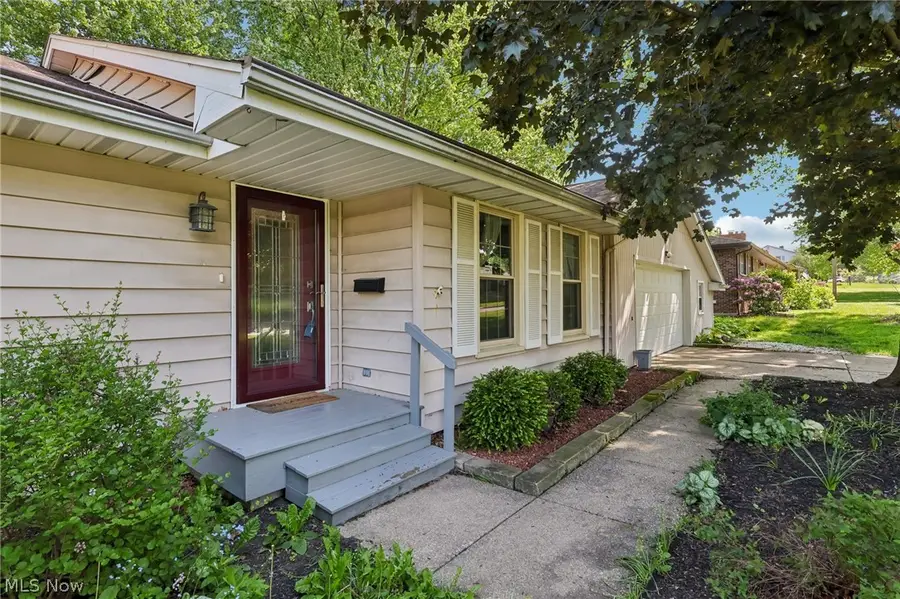 612 Forest Ridge Drive, Boardman, OH 44512 - #2