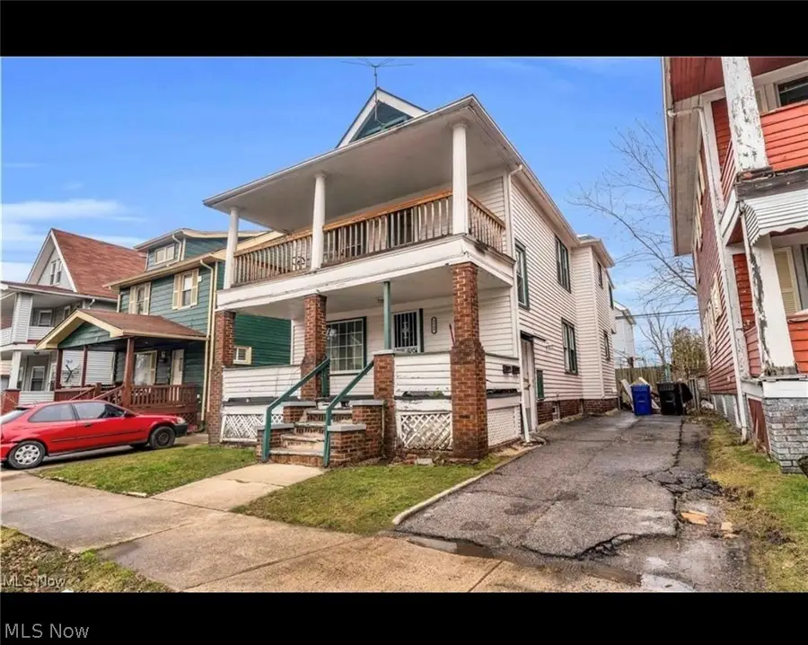 1049 E 147th Street, Cleveland, OH 44110 - #2