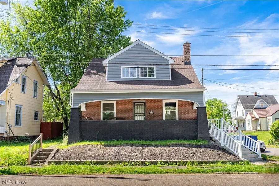 918 15th Nw Street, Canton, OH 44703 - #2