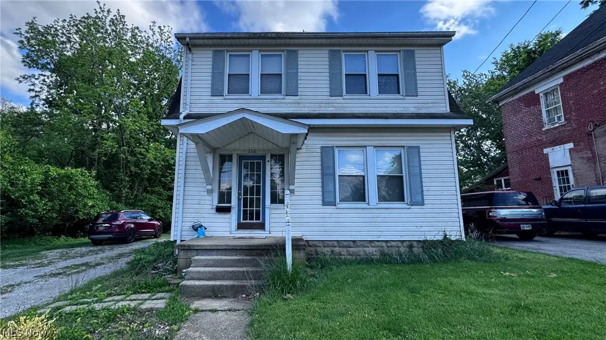 358 W Locust Street, Wilmington, OH 45177 - #1