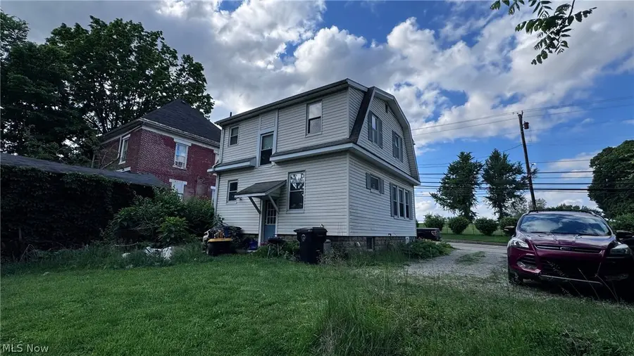 358 W Locust Street, Wilmington, OH 45177 - #3