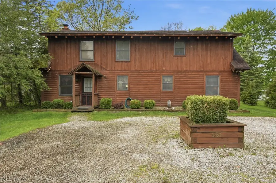 1537 Lake Crest Drive, Roaming Shores, OH 44084 - #2