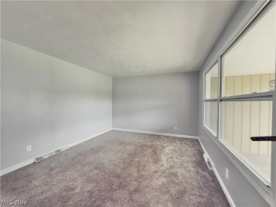1215 Valley View Drive, Boardman, OH 44512 - #2