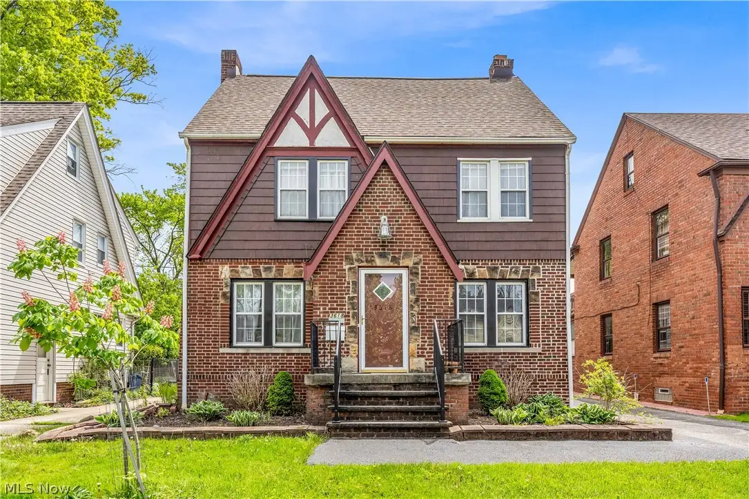 3618 Farland Road, University Heights, OH 44118 - #1