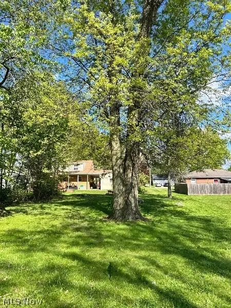 97 Kline Avenue, Mogadore, OH 44260