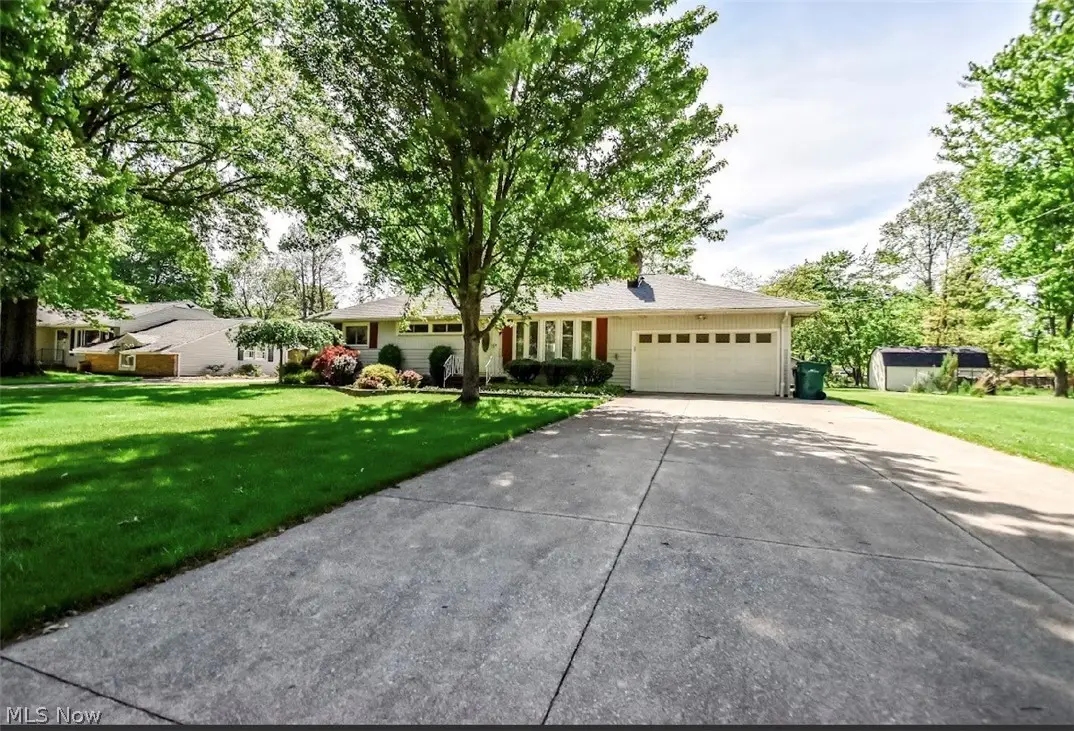 6680 Glenella Drive, Seven Hills, OH 44131 - #1