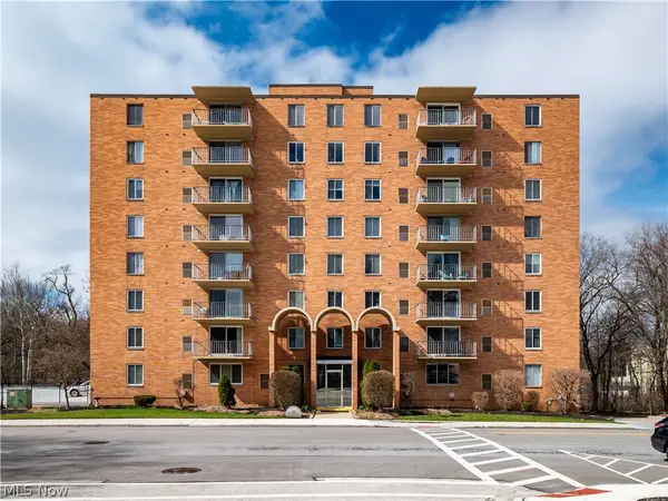 50 S Rocky River Drive #705, Berea, OH 44017