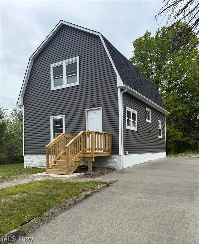 418 W Glenaven Avenue, Youngstown, OH 44511 - #2