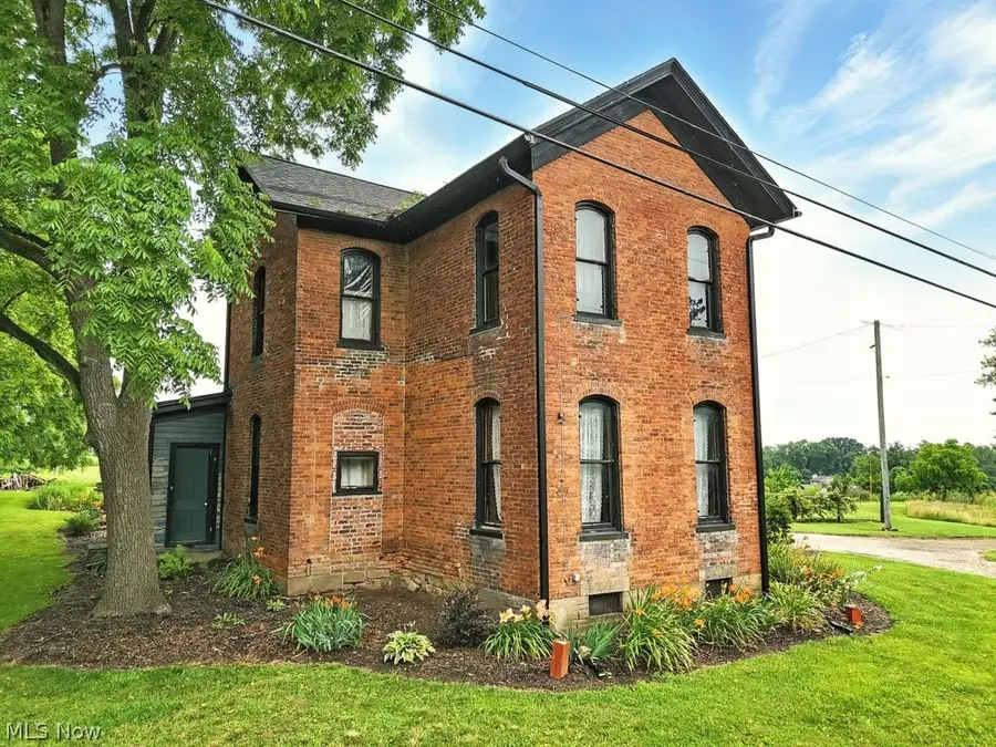7298 Akron Road, Sterling, OH 44276 - #2