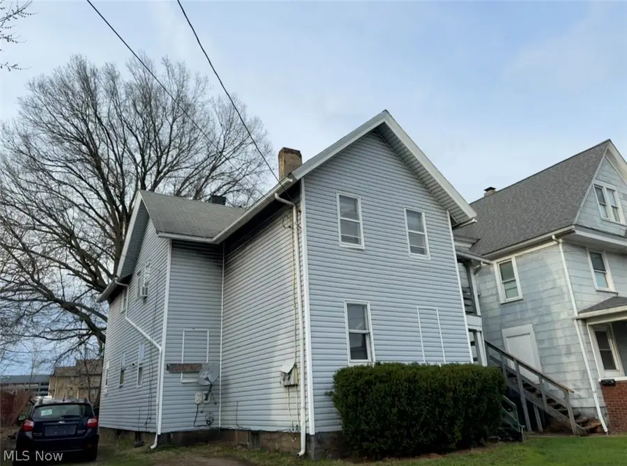 543 E Buchtel Avenue, Akron, OH 44304 - #2