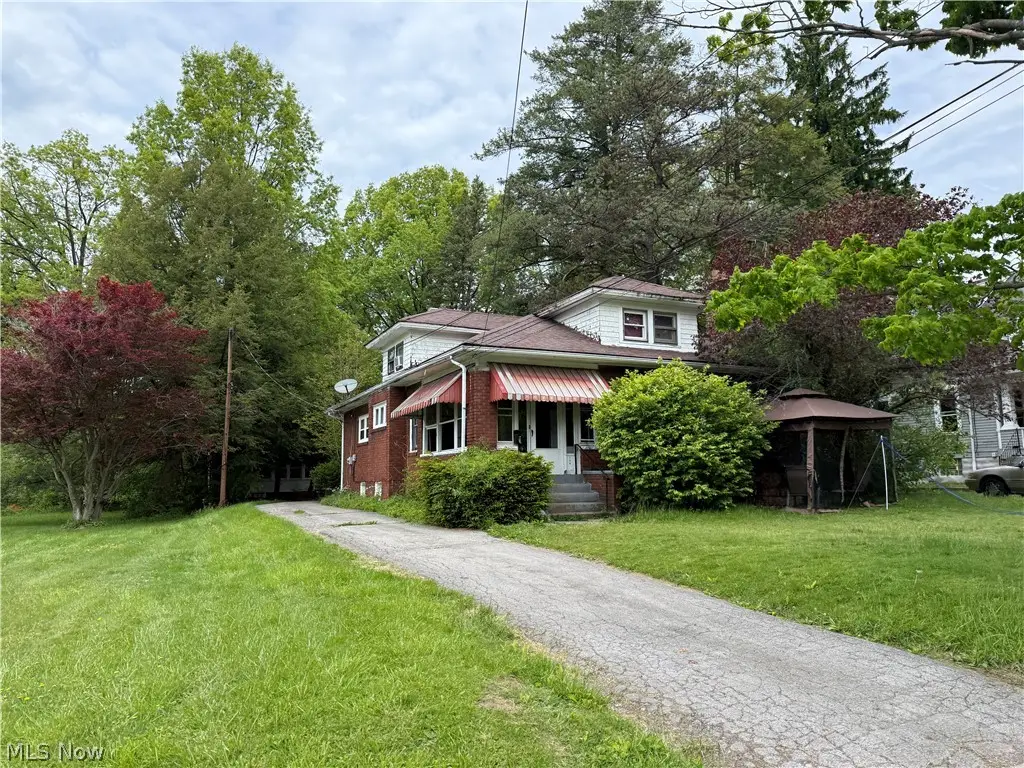 154 Hollywood Avenue, Youngstown, OH 44512 - #1