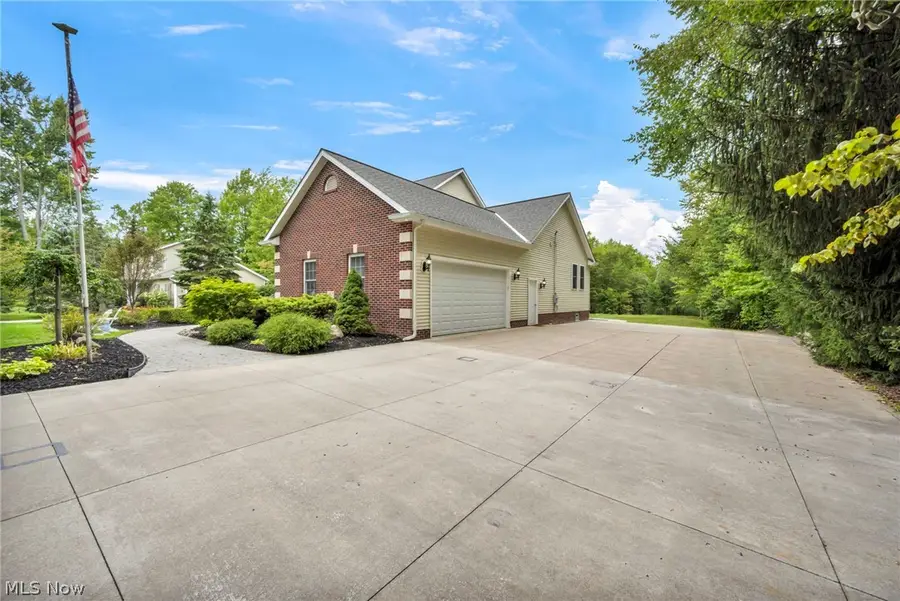 12105 Girdled Road, Concord, OH 44077 - #3