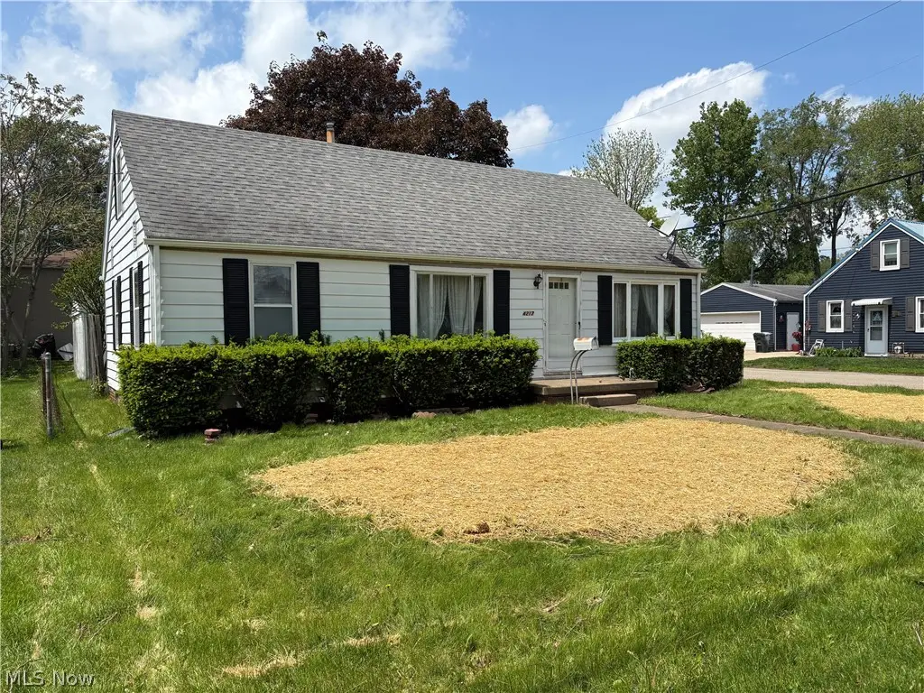 4217 Harrison Nw Avenue, Canton, OH 44709 - #1