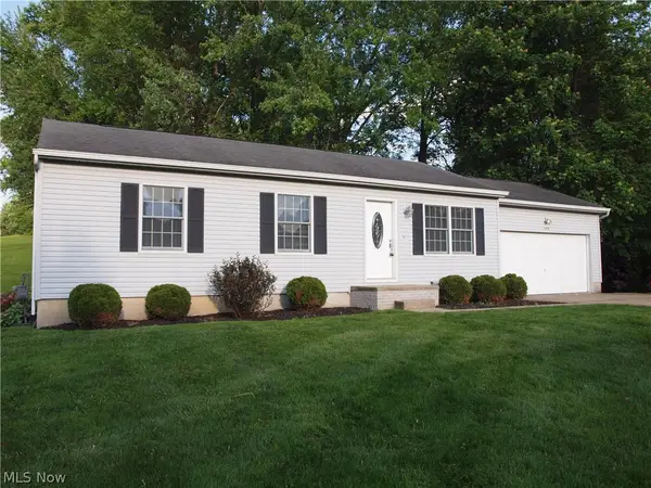 1422 Woodlawn Nw Avenue, Canton, OH 44708