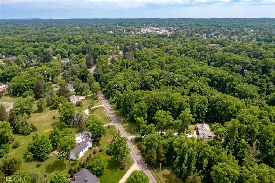 389 Bentleyville Road, Moreland Hills, OH 44022 - #2
