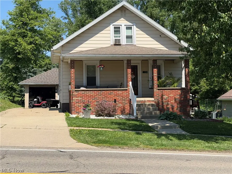 128 Mill Nw Street, Sugarcreek, OH 44681 - #2