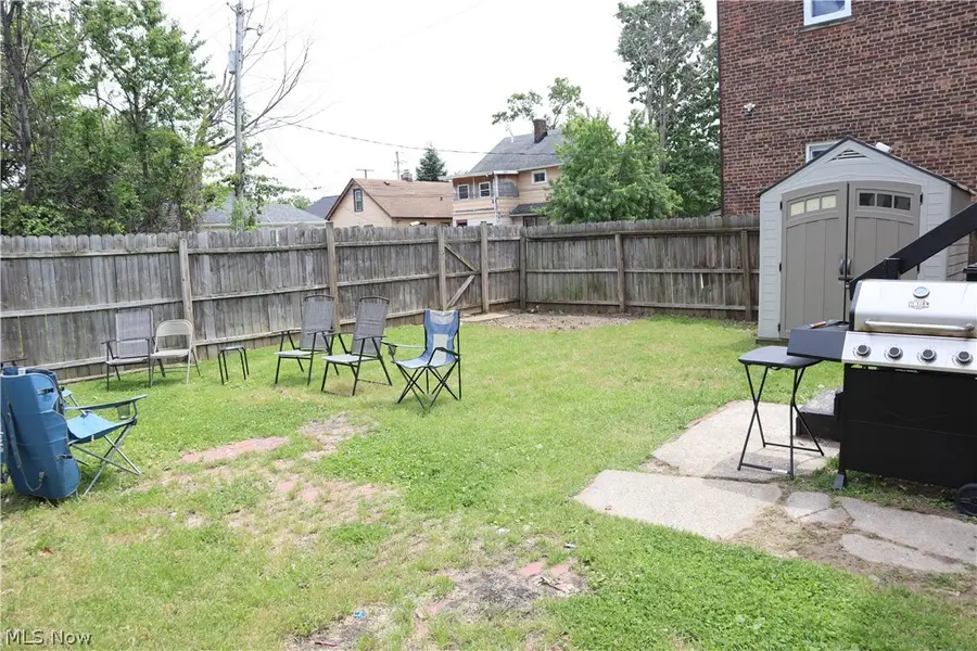 3577 W 105th Street, Cleveland, OH 44111 - #3