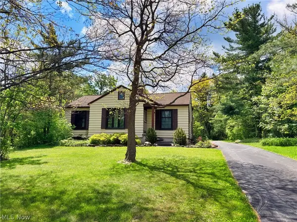 2814 E Royalton Road, Brecksville, OH 44141