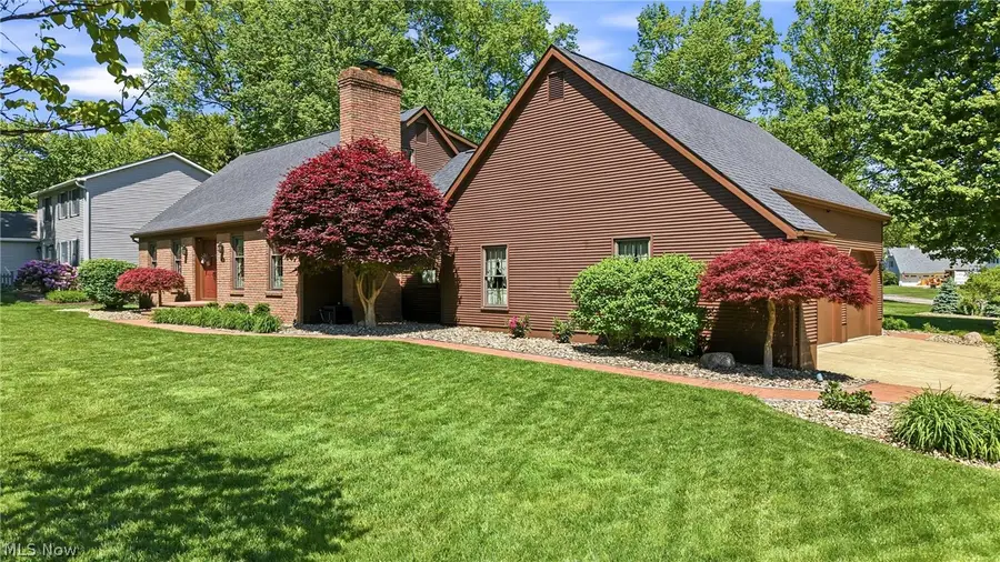 141 Southdale Boulevard, Cortland, OH 44410 - #2