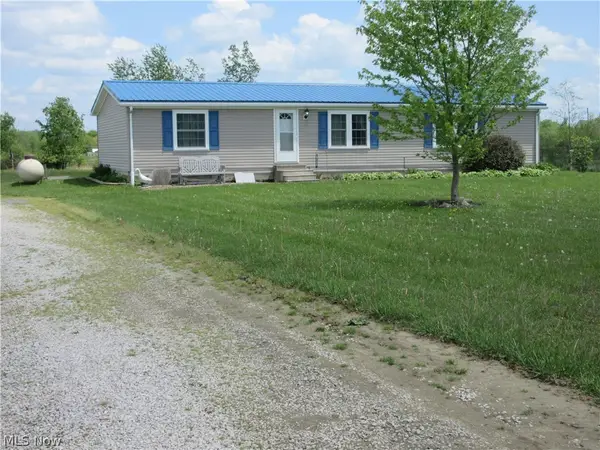 5232 Russel Road, Andover, OH 44003